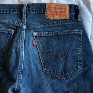 Levi’s 527 29x32 perfectly worn boyfriend jeans